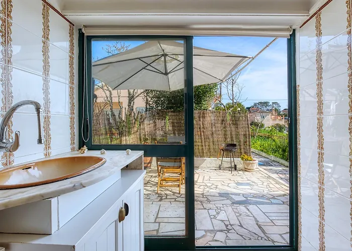 Ocean Blue & Nature Townhouse - Bikes Included אריסרייה