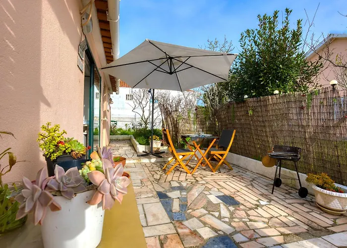 Ocean Blue & Nature Townhouse - Bikes Included